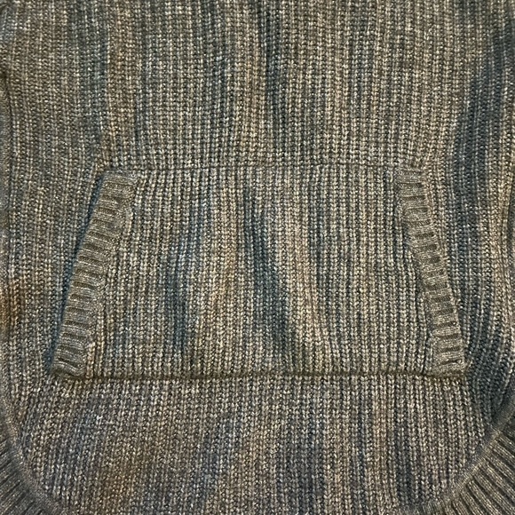 UGG Women’s Raelynn Sweater Wool Blend - Picture 8 of 8